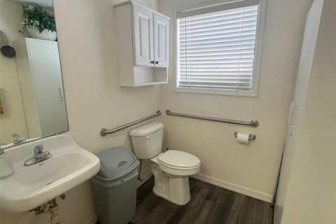 Commercial property in Ocala, Florida 322.93 sq.m. № 1884909 - photo 11