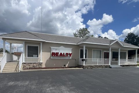 Commercial property in Ocala, Florida 322.93 sq.m. № 1884909 - photo 4