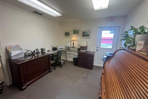 Commercial property in Ocala, Florida 322.93 sq.m. № 1884909 - photo 10