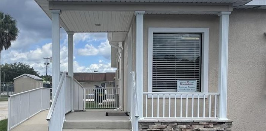 Propiedad comercial en Ocala, Florida 322.93 m2 № 1884909
