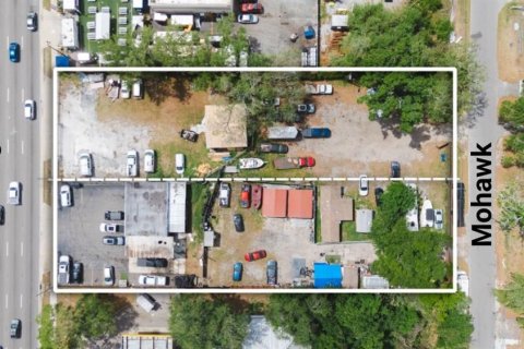Propiedad comercial en venta en Tampa, Florida, 124.86 m2 № 2135688 - foto 2
