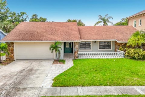 Casa en Tampa, Florida 4 dormitorios, 241.45 m2 № 2367300