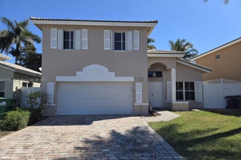 Casa en venta en Homestead, Florida, 4 dormitorios, 196.02 m2 № 1705352 - foto 1