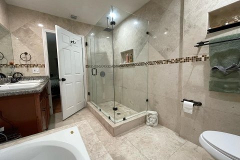 Casa en venta en Homestead, Florida, 4 dormitorios, 196.02 m2 № 1705352 - foto 12