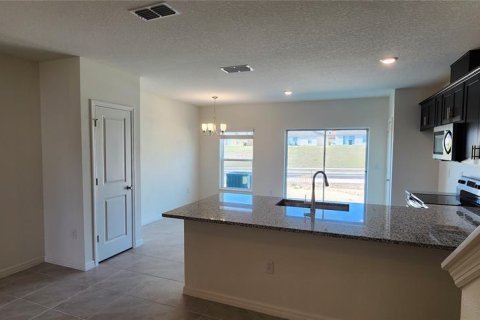 Touwnhouse à louer à Davenport, Floride: 3 chambres, 133.31 m2 № 2289487 - photo 13