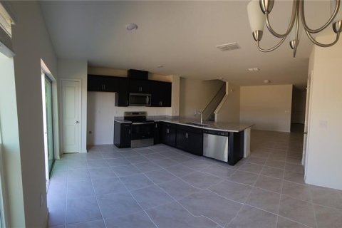 Touwnhouse à louer à Davenport, Floride: 3 chambres, 133.31 m2 № 2289487 - photo 9