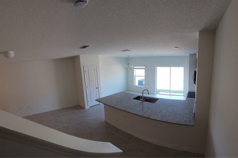 Touwnhouse à louer à Davenport, Floride: 3 chambres, 133.31 m2 № 2289487 - photo 14