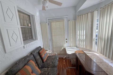 Casa en venta en Orlando, Florida, 3 dormitorios, 125.42 m2 № 2369336 - foto 7