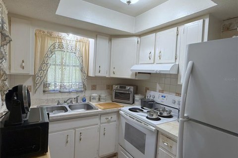 Casa en venta en Orlando, Florida, 3 dormitorios, 125.42 m2 № 2369336 - foto 10