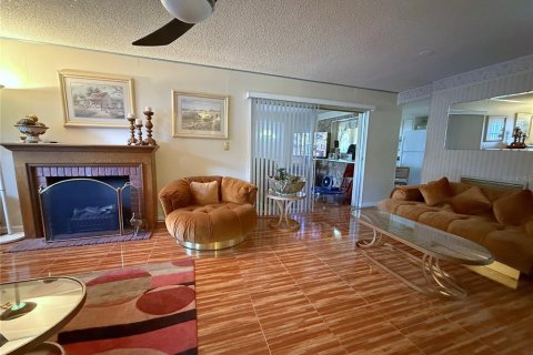Casa en venta en Orlando, Florida, 3 dormitorios, 125.42 m2 № 2369336 - foto 5