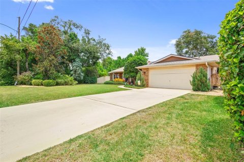 Casa en venta en Deltona, Florida, 3 dormitorios, 148.55 m2 № 1848052 - foto 3