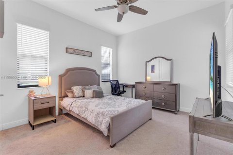 House in Parkland, Florida 5 bedrooms, 367.8 sq.m. № 2058283 - photo 21