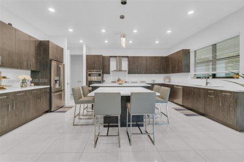 House in Parkland, Florida 5 bedrooms, 367.8 sq.m. № 2058283 - photo 4