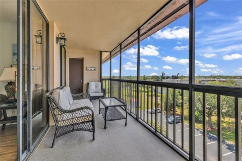 Condo in Port Charlotte, Florida, 2 bedrooms № 2205973 - photo 28
