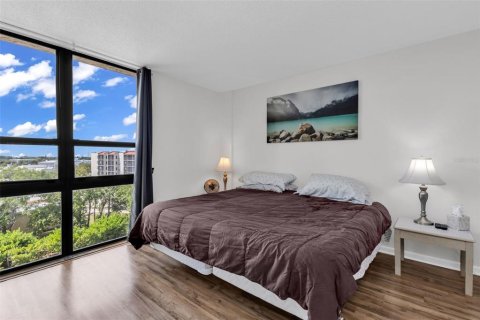 Condo in Port Charlotte, Florida, 2 bedrooms № 2205973 - photo 19