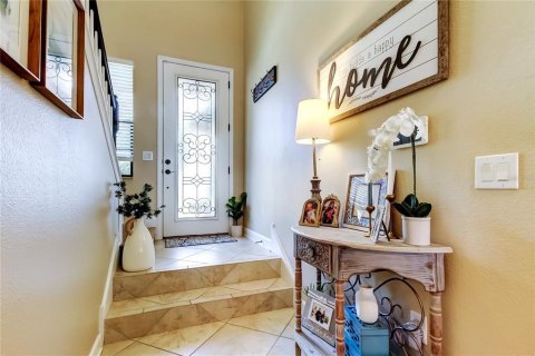 Townhouse in Wesley Chapel, Florida 3 bedrooms, 191.01 sq.m. № 1853686 - photo 3
