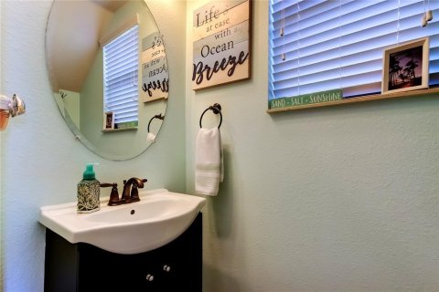 Townhouse in Wesley Chapel, Florida 3 bedrooms, 191.01 sq.m. № 1853686 - photo 13