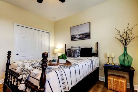 Townhouse in Wesley Chapel, Florida 3 bedrooms, 191.01 sq.m. № 1853686 - photo 28