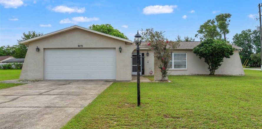 Casa en Spring Hill, Florida 2 dormitorios, 118.82 m2 № 1815818