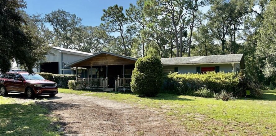 Casa en Sorrento, Florida 4 dormitorios, 134.89 m2 № 1905656