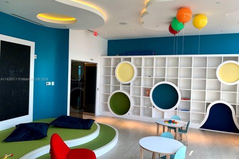 Copropriété à vendre à Miami, Floride: 1 chambre, 87.05 m2 № 1939627 - photo 25