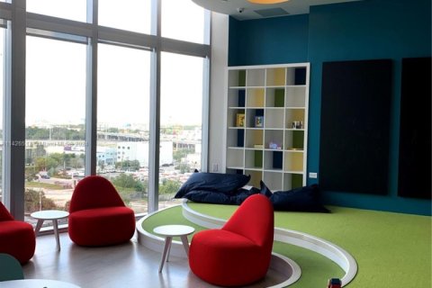 Copropriété à vendre à Miami, Floride: 1 chambre, 87.05 m2 № 1939627 - photo 26