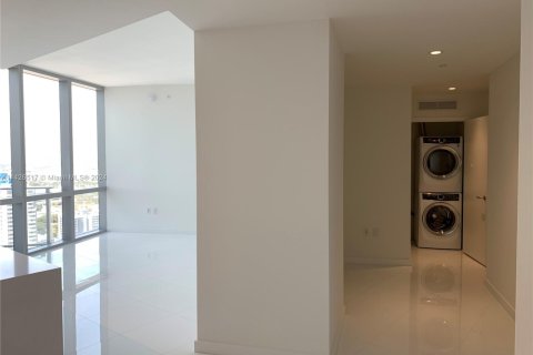 Copropriété à vendre à Miami, Floride: 1 chambre, 87.05 m2 № 1939627 - photo 6