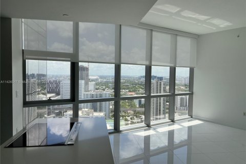 Copropriété à vendre à Miami, Floride: 1 chambre, 87.05 m2 № 1939627 - photo 3