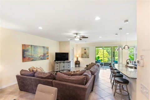 Villa ou maison à vendre à Bradenton, Floride: 3 chambres, 171.31 m2 № 1916611 - photo 10