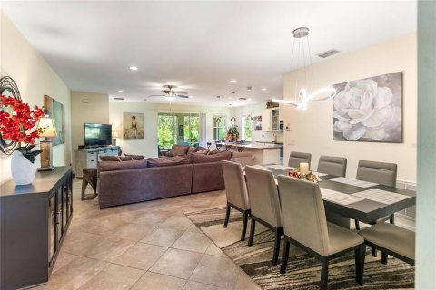 Villa ou maison à vendre à Bradenton, Floride: 3 chambres, 171.31 m2 № 1916611 - photo 9