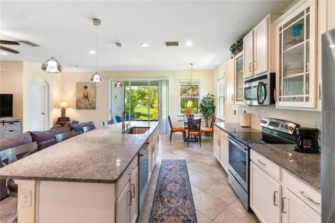 Villa ou maison à vendre à Bradenton, Floride: 3 chambres, 171.31 m2 № 1916611 - photo 16