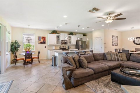 Villa ou maison à vendre à Bradenton, Floride: 3 chambres, 171.31 m2 № 1916611 - photo 18
