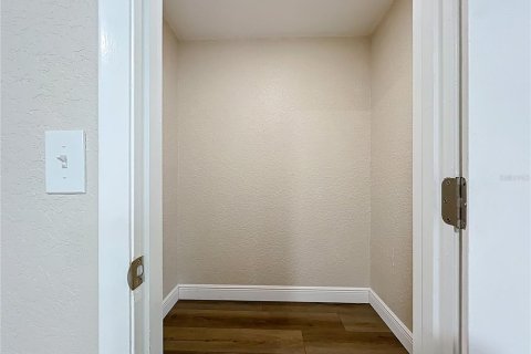 Villa ou maison à vendre à Bradenton, Floride: 4 chambres, 116.87 m2 № 1806859 - photo 29