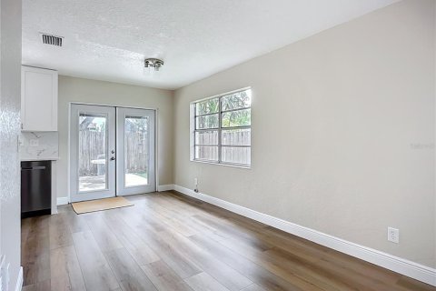 Villa ou maison à vendre à Bradenton, Floride: 4 chambres, 116.87 m2 № 1806859 - photo 12