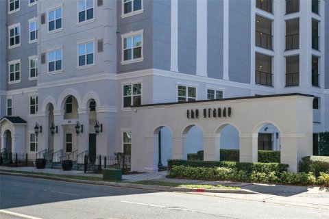 Copropriété à vendre à Orlando, Floride: 2 chambres, 103.59 m2 № 2108125 - photo 4