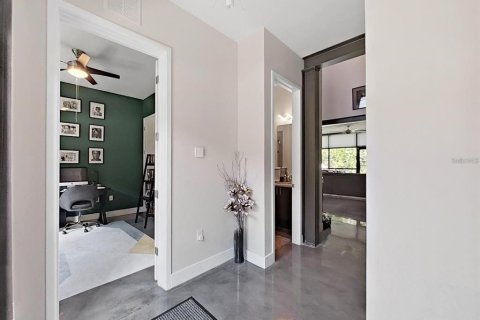 Снять в аренду таунхаус в Тампа, Флорида 5 комнат, 149.85м2, № 2096423 - фото 12