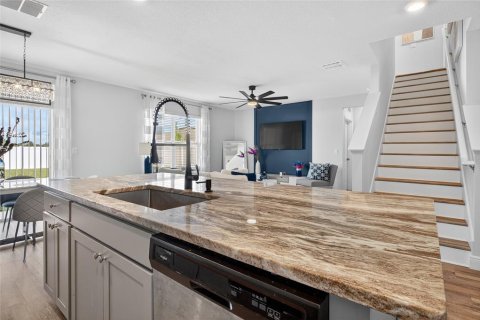 Villa ou maison à vendre à New Smyrna Beach, Floride: 5 chambres, 248.42 m2 № 1805585 - photo 16