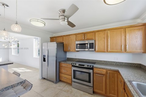 Condominio en venta en Boynton Beach, Florida, 2 dormitorios, 89.46 m2 № 2070787 - foto 4