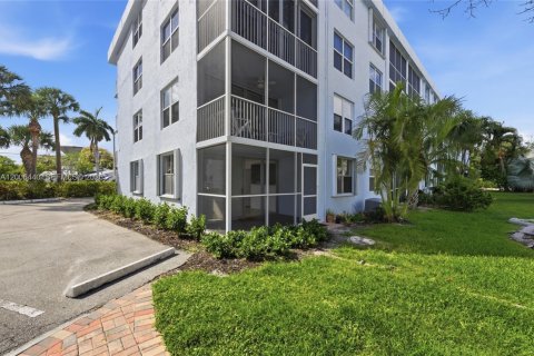 Condominio en venta en Boynton Beach, Florida, 2 dormitorios, 89.46 m2 № 2070787 - foto 2