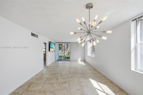 Condominio en venta en Boynton Beach, Florida, 2 dormitorios, 89.46 m2 № 2070787 - foto 23