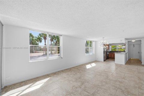 Condominio en venta en Boynton Beach, Florida, 2 dormitorios, 89.46 m2 № 2070787 - foto 14