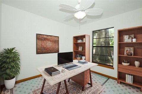 House in Orlando, Florida 4 bedrooms, 189.52 sq.m. № 1879071 - photo 19