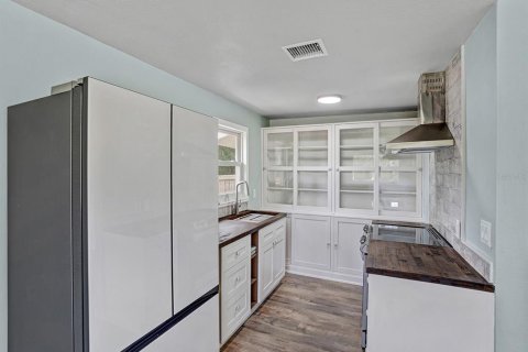 Casa en venta en New Port Richey, Florida, 3 dormitorios, 107.02 m2 № 2236470 - foto 7