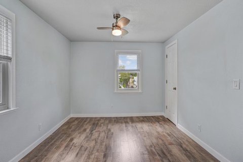 Casa en venta en New Port Richey, Florida, 3 dormitorios, 107.02 m2 № 2236470 - foto 16