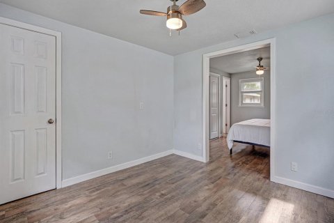 Casa en venta en New Port Richey, Florida, 3 dormitorios, 107.02 m2 № 2236470 - foto 19