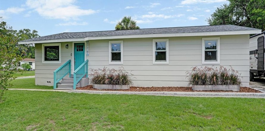 Casa en New Port Richey, Florida 3 dormitorios, 107.02 m2 № 2236470