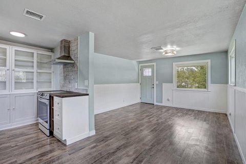 Casa en venta en New Port Richey, Florida, 3 dormitorios, 107.02 m2 № 2236470 - foto 4