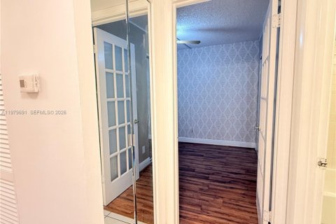 Appartement à louer à Pembroke Pines, Floride: 2 chambres, 74.88 m2 № 2046137 - photo 8