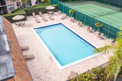 Appartement à louer à Pembroke Pines, Floride: 2 chambres, 74.88 m2 № 2046137 - photo 19