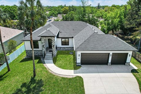 Villa ou maison à Safety Harbor, Floride 3 chambres, 244.7 m2 № 2227432